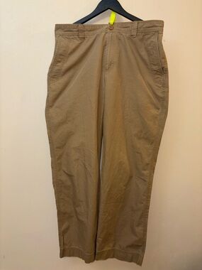 Columbia Men's Tan Chino Pants - Straight Leg